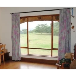 Curtains&Blankets-KidsBedroom-01