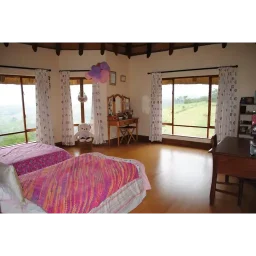 Curtains&Blankets-KidsBedroom-02